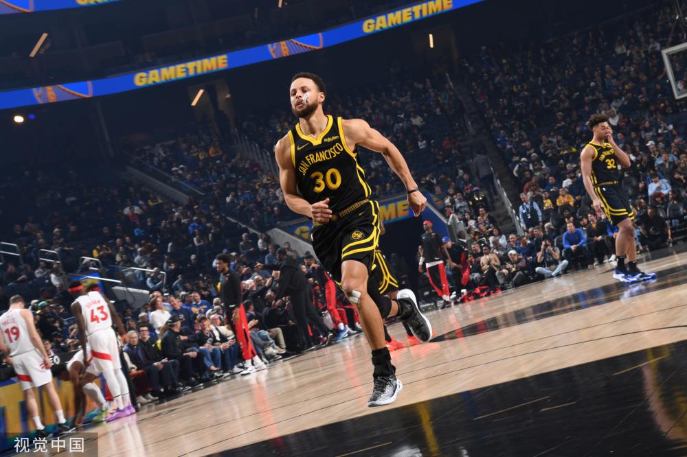 得他们在比 得他们在比