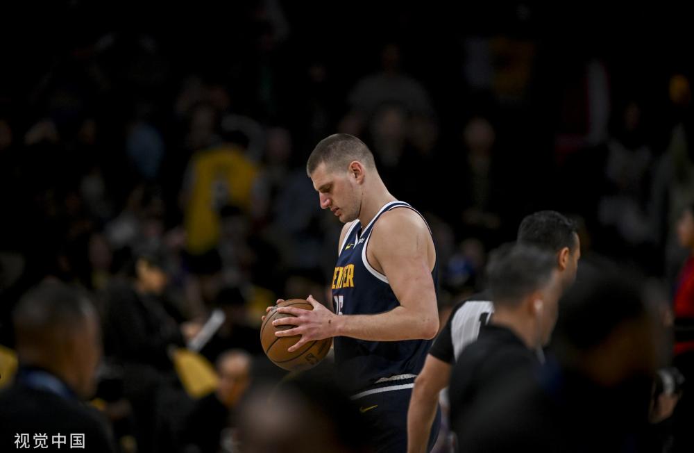 他的稳健发 他的稳健发