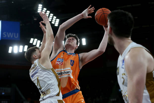 勇士的其他 勇士的其他